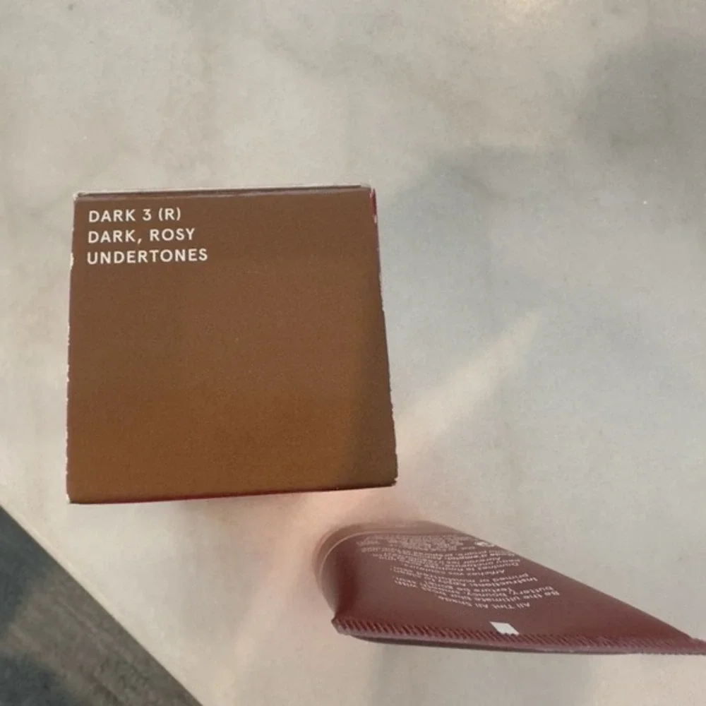 One Size O/S Turn Up The Base BB Cream Blur Balm ~ Dark 3 R Rosy Undertones 1 oz